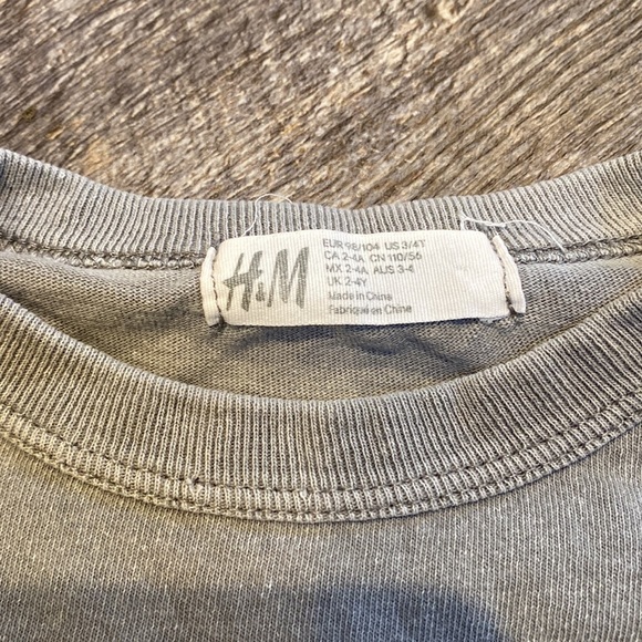 H&m Kind is the New Cool Shirt - Picture 3 of 4